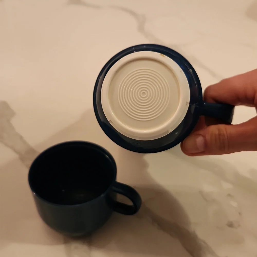 Vtg Blue Plastic 1.0 Liter Hot/Cold Beverage Thermos Limited w/ Handle England - Picture 2 of 5